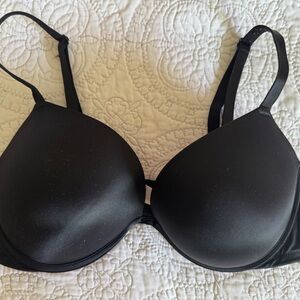 PINK Victoria's Secret Classic Black Bra